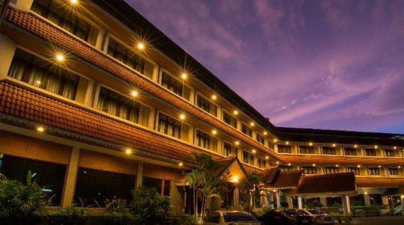 Krabi Royal Hotel Exterior photo