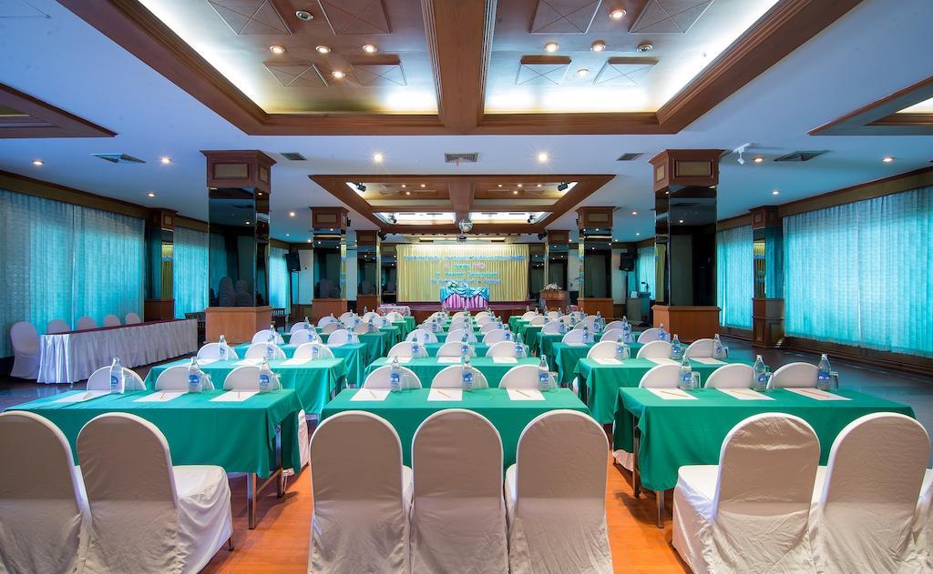 Krabi Royal Hotel Exterior photo